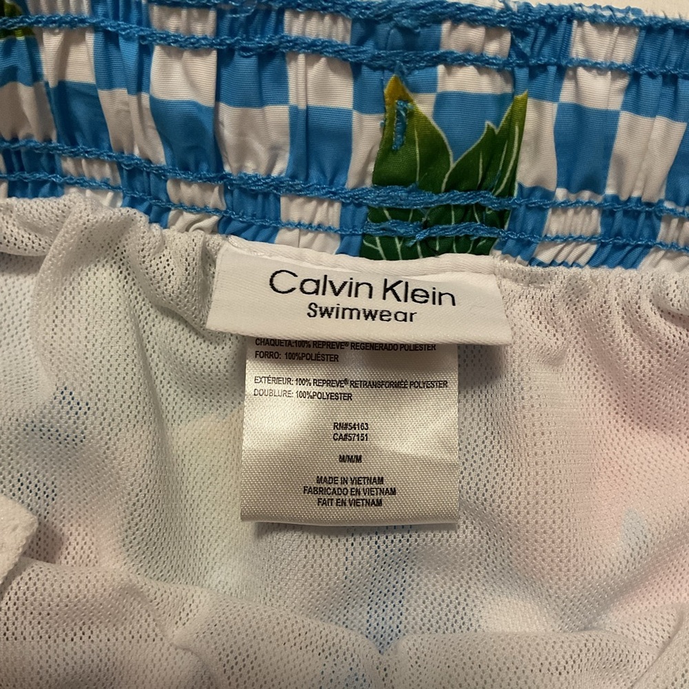 Calvin Klein Men’s Checkered Flowers Swim Trunks Shorts Multicolor - Picture 7 of 12